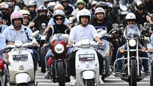 Gibran Sunmori Bareng Sejumlah Artis di Jakarta
