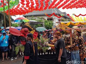 Apa Itu Grebeg Sudiro? Wujud Akulturasi Tionghoa-Jawa di Solo Apa Itu Grebeg Sudiro? Wujud Akulturasi Tionghoa-Jawa di Solo