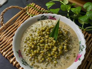 20 Bubur Kacang Ijo Legit Hangat Ada di Sini