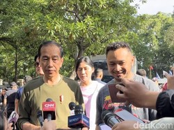 Jalan Santai di Bandung Bareng Kaesang-Giring, Jokowi: Pagi yang Sehat