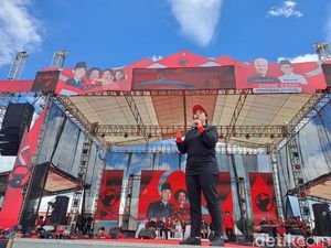 10 Besar Caleg DPR RI Jateng V: Puan Melejit 10 Besar Caleg DPR RI Jateng V: Puan Melejit
