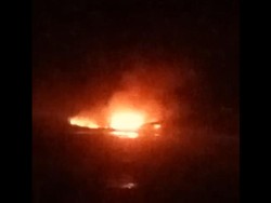 Kapal Nelayan di Mimika Terbakar Usai Disambar Petir, 12 Kru Selamat-1 Hilang