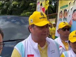 Airlangga Targetkan Prabowo-Gibran Menang Lebih dari 50% di Jabar