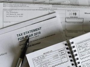 4 Jenis Tarif Pajak, Pengelompokan, dan Contohnya 4 Jenis Tarif Pajak, Pengelompokan, dan Contohnya