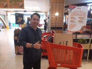 Beli TV di Transmart Full Day Sale, Warga Johar Baru Girang Hemat Rp 700 Ribu
