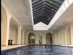 Prabowo Berenang di Pagi Hari Jelang Debat Kelima