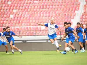 PSIS 3 Laga Belum Pernah Menang, Bertekad Bangkit Saat Hadapi Arema FC PSIS 3 Laga Belum Pernah Menang, Bertekad Bangkit Saat Hadapi Arema FC