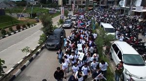 Apel Akbar Relawan Bison di Depok