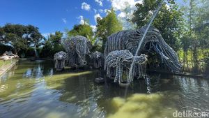 Potret Galeri Batu di Bali