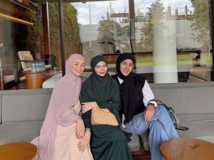 6 Gaya Paula Verhoeven Pakai Hijab Instan Simpel, Bikin Pangling 6 Gaya Paula Verhoeven Pakai Hijab Instan Simpel, Bikin Pangling
