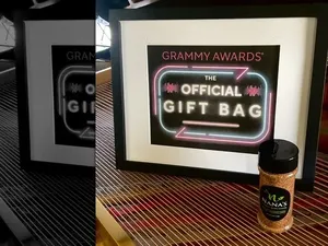 Isi 10 Makanan Goodie Bag Grammy Awards Senilai Rp 565 Juta Isi 10 Makanan Goodie Bag Grammy Awards Senilai Rp 565 Juta