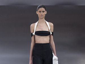 10 Koleksi Fendi Couture 2024, Busana Terinspirasi Futurisme Karl Lagerfeld