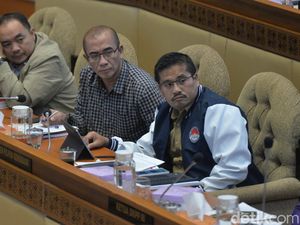 Komisi II Gelar RDP dengan Ketua KPU Bahas Kesiapan Pemilu