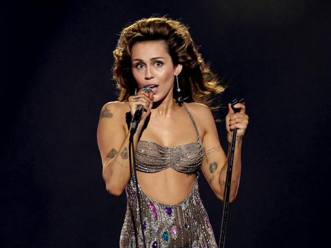 LOS ANGELES, CALIFORNIA - FEBRUARY 04: Miley Cyrus performs onstage during the 66th GRAMMY Awards at Crypto.com Arena on February 04, 2024 in Los Angeles, California.   Kevin Winter/Getty Images for The Recording Academy/AFP (Photo by KEVIN WINTER / GETTY IMAGES NORTH AMERICA / Getty Images via AFP)