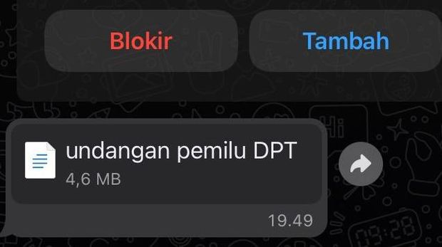 Penipuan APK WhatsApp