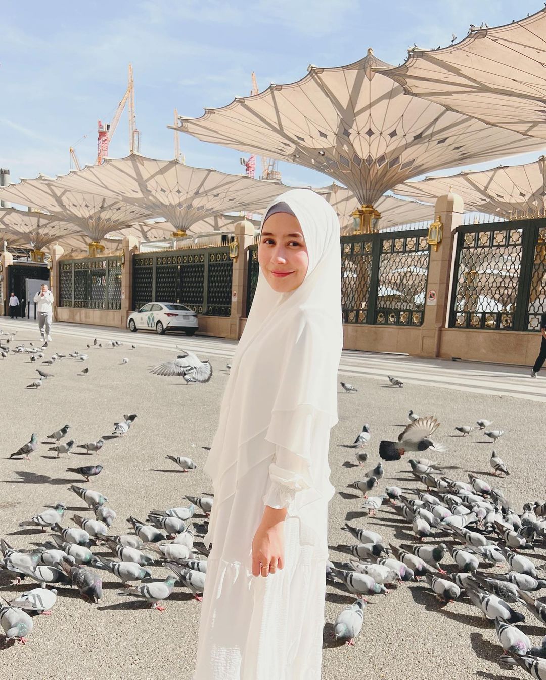 Prilly Latuconsina