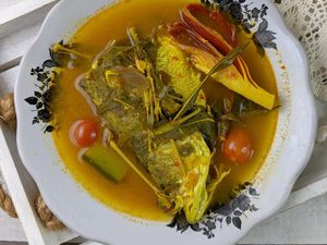 Resep Ikan Kuah Asam Pedas yang Pedas Segar Untuk Makan Siang Resep Ikan Kuah Asam Pedas yang Pedas Segar Untuk Makan Siang