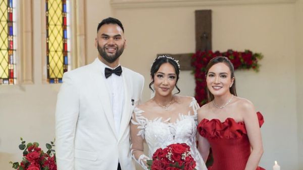 8 Foto Shandy Aulia Jadi Bridesmaid Sambil Momong Anak, Cantik Bak Masih ABG