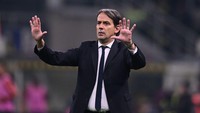 Terbaru, Simone Inzaghi dikaitkan dengan Manchester United. Kontrak Inzaghi di Inter akan habis pada musim panas 2025, dirinya sukses bawa Inter menjuarai titel Coppa Italia dan musim ini peluang meraih Scudetto terbuka lebar (Getty Images)