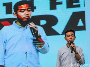 Gibran Terima Mandat Kebangsaan dari Aktivis Cipayung Plus di Bandung Gibran Terima Mandat Kebangsaan dari Aktivis Cipayung Plus di Bandung