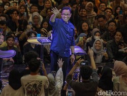 Anies Ungkap Pesan Gerakan Bahasa Isyarat di Debat Terakhir Pilpres 2024