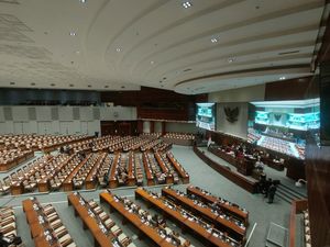 Apa yang Dimaksud Hak Interpelasi DPR? Berikut Pengertian dan Contohnya Apa yang Dimaksud Hak Interpelasi DPR? Berikut Pengertian dan Contohnya