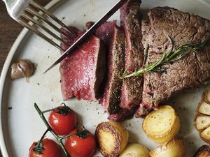 Ini 5 Efek Samping Diet Tinggi Protein yang Bahayakan Kesehatan