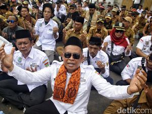Syarat Kepala Desa Minimal Lulusan Apa? Ini Besaran Gajinya Syarat Kepala Desa Minimal Lulusan Apa? Ini Besaran Gajinya