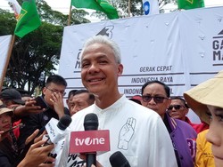 Ganjar Singgung Ketua MK-Ketua KPU Langgar Etik: 2 Sudah Terlalu Banyak
