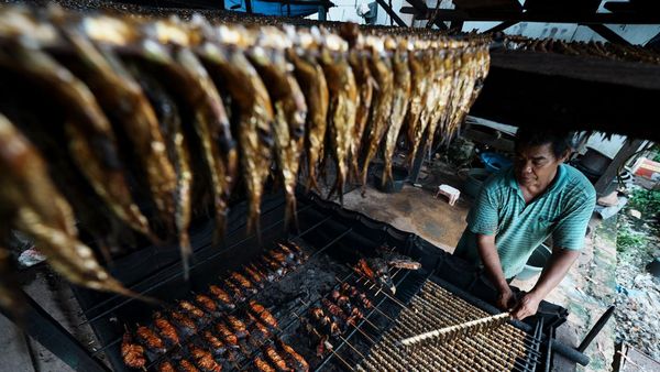 Harga Ikan Asap di Kendari Naik