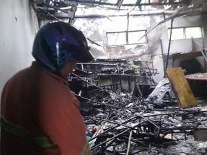 Gudang Logistik Ponpes Darul Ulum Subang Hangus Dilalap Api