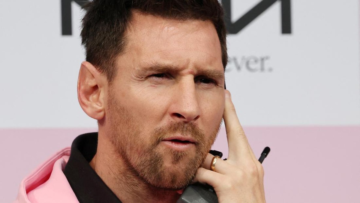 Lionel Messi dalam jumpa pers jelang Vissel Kobe vs Inter Miami. Foto: REUTERS/KIM KYUNG-HOON