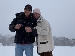 Luna Maya Pamer Kemesraan Bareng Maxime Bouttier di Tengah Salju, Bikin Gemas