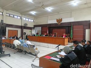 Sidang Kasus Dana Hibah KONI Sumsel, Eks Ketua Sebut Bendahara Lepas Tangan Sidang Kasus Dana Hibah KONI Sumsel, Eks Ketua Sebut Bendahara Lepas Tangan
