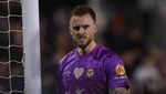 6 Kiper Premier League Paling Hobi Tinju Bola, Termasuk Andre Onana