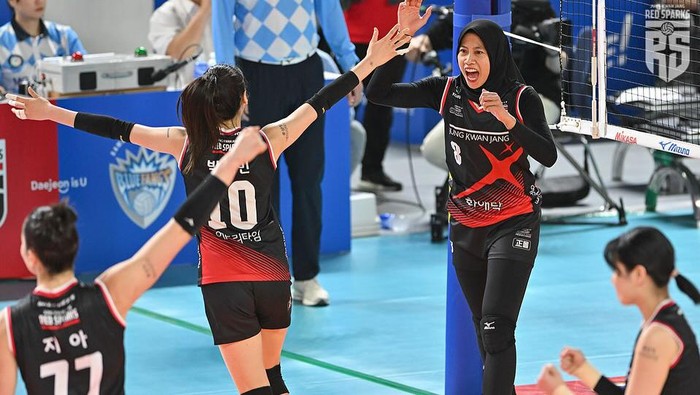 Pevoli Indonesia dan bintang Red Sparks, Megawati Hangestri Pertiwi. (Foto: Red Sparks)