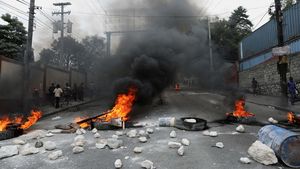 Pendemo Minta PM Mundur, Haiti Memanas