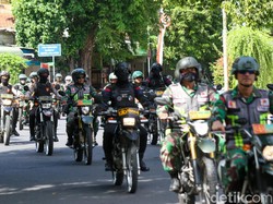 Jaga Netralitas, 220 Personel Polri-TNI Patroli Keliling Banyuwangi