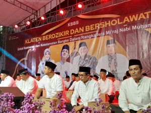 Peringati Isra Mikraj, Warga Klaten Selawatan Bareng Wabup-Habib Zaidan