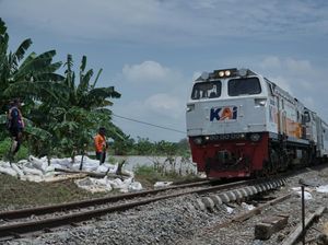 Kondisi Terkini Jalur Grobogan yang Bikin Sejumlah Perjalanan Kereta Dibatalkan Kondisi Terkini Jalur Grobogan yang Bikin Sejumlah Perjalanan Kereta Dibatalkan