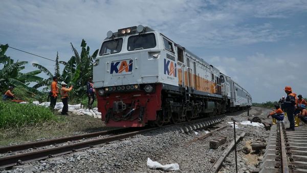 Sempat Kebanjiran, Jalur di Kab Grobogan Sudah Bisa Dilalui Kereta Api