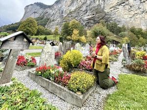 Makam pun Terlihat Cantik di Lauterbrunnen Makam pun Terlihat Cantik di Lauterbrunnen