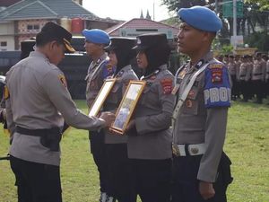 Terlibat Narkoba-Etik, 2 Orang Personel Polresta Padang Dipecat