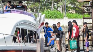 Jelang Libur Panjang, Penyeberangan Kapal di Dermaga Marina Ancol Meningkat