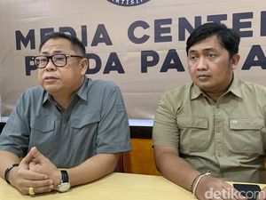 Satgas Damai Cartenz Tangkap Anggota KKB Papua yang Rampas Senpi Polisi Satgas Damai Cartenz Tangkap Anggota KKB Papua yang Rampas Senpi Polisi