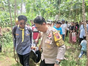 Mayat Pria Ditemukan Mengambang di Sungai Kacangan Purbalingga Mayat Pria Ditemukan Mengambang di Sungai Kacangan Purbalingga