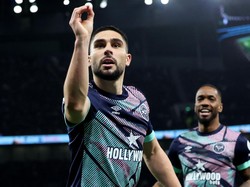 Si Bengal Neal Maupay