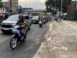 Alhamdulillah, Lubang di Jalan Gatsu Bandung Telah Punah