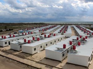 Potret Penampungan yang Dibangun Arab untuk Korban Gempa Suriah