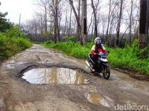 Pembangunan 3 Ruas Jalan di Blora Diusulkan ke Menteri PU Senilai Rp 93 M Pembangunan 3 Ruas Jalan di Blora Diusulkan ke Menteri PU Senilai Rp 93 M